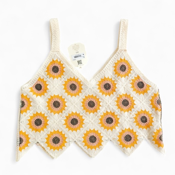 NEW Altar’d State Sunflower Crochet Granny Square Cropped Tank Top Womens S - Picture 6 of 11